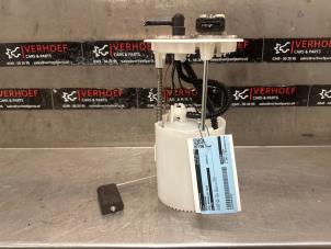 Gebruikte Benzinepomp Opel Meriva 1.4 Turbo 16V ecoFLEX Prijs € 40,00 Margeregeling aangeboden door Verhoef Cars & Parts