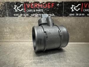 Gebruikte Luchthoeveelheidsmeter Opel Meriva 1.4 Turbo 16V ecoFLEX Prijs € 25,00 Margeregeling aangeboden door Verhoef Cars & Parts