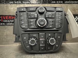 Gebruikte Regelunit Multi Media Opel Meriva 1.4 Turbo 16V ecoFLEX Prijs € 125,00 Margeregeling aangeboden door Verhoef Cars & Parts