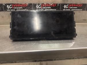 Gebruikte Display Multi Media regelunit Kia Niro I (DE) 1.6 GDI Hybrid Prijs € 500,00 Margeregeling aangeboden door Verhoef Cars & Parts