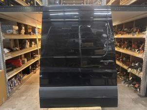 Gebruikte Schuifdeur rechts Mercedes Sprinter 3t (906.61) 211 CDI 16V Prijs € 484,00 Inclusief btw aangeboden door Verhoef Cars & Parts