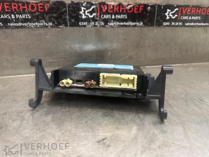 Gebruikte Module Telefoon Mercedes C Estate (S205) C-180 1.5 EQ Boost Prijs € 135,00 Margeregeling aangeboden door Verhoef Cars & Parts