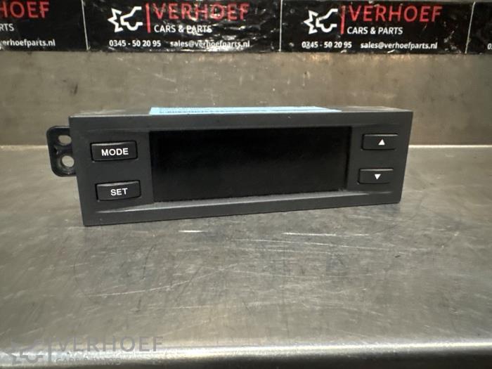 Gebruikte Display Interieur Chevrolet Captiva (C140) 2.2 D 16V 4x4 Prijs op aanvraag aangeboden door Verhoef Cars & Parts