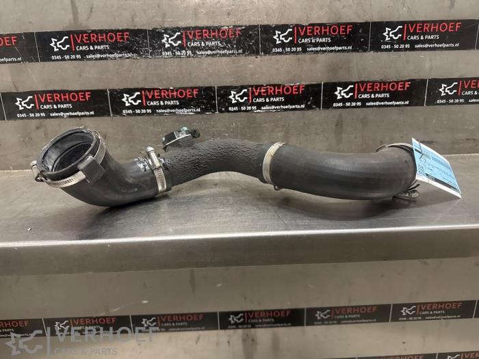Gebruikte Intercooler Slang Hyundai Tucson (TL) 1.6 T-GDi 16V 2WD Prijs op aanvraag aangeboden door Verhoef Cars & Parts