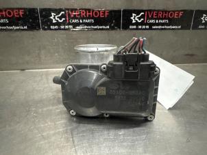 Gebruikte Gasklephuis Hyundai Tucson (TL) 1.6 T-GDi 16V 2WD Prijs € 50,00 Margeregeling aangeboden door Verhoef Cars & Parts