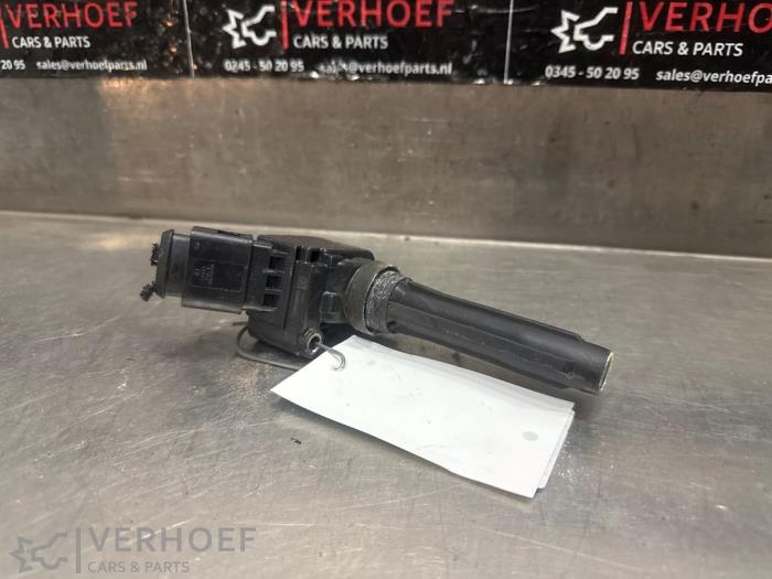 Gebruikte Bobine Volkswagen Polo VI (AW1) 1.0 MPI 12V Prijs € 20,00 Margeregeling aangeboden door Verhoef Cars & Parts