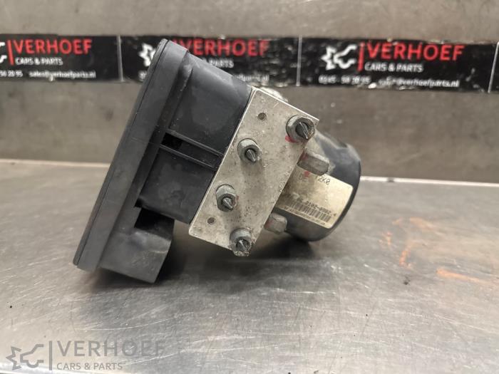 Gebruikte ABS Pomp Suzuki Swift (ZA/ZC/ZD1/2/3/9) 1.3 VVT 16V Prijs € 250,00 Margeregeling aangeboden door Verhoef Cars & Parts