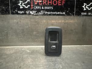 Gebruikte Elektrisch Raam Schakelaar Dodge 1500 Crew Cab (DS) 5.7 Hemi V8 Prijs op aanvraag aangeboden door Verhoef Cars & Parts