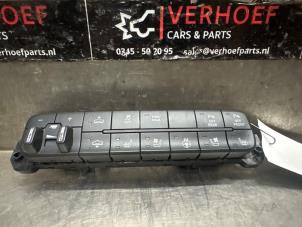 Gebruikte Schakelaar Dodge 1500 Crew Cab (DS) 5.7 Hemi V8 Prijs op aanvraag aangeboden door Verhoef Cars & Parts