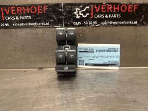 Gebruikte Combischakelaar ramen Volkswagen Golf VIII (CD1) 1.4 GTE 16V Prijs € 30,00 Margeregeling aangeboden door Verhoef Cars & Parts