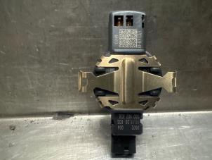 Gebruikte Sensor regen Volkswagen Golf VIII (CD1) 1.4 GTE 16V Prijs € 75,00 Margeregeling aangeboden door Verhoef Cars & Parts