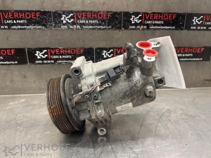 Gebruikte Pomp Airco Nissan Juke (F15) 1.2 DIG-T 16V Prijs € 100,00 Margeregeling aangeboden door Verhoef Cars & Parts