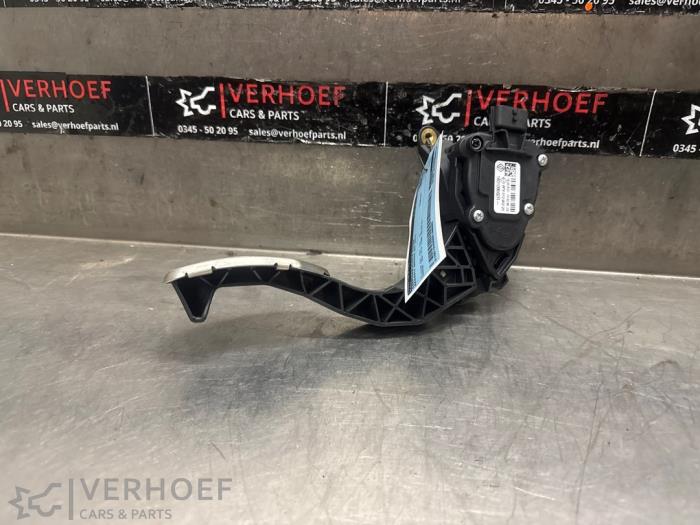 Gebruikte Gaspedaalpositie Sensor Renault Arkana (RJLL) 1.6 E-Tech 145 16V Prijs € 50,00 Margeregeling aangeboden door Verhoef Cars & Parts