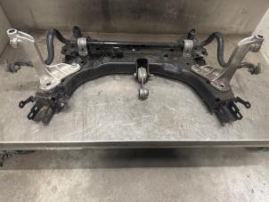 Gebruikte Subframe Renault Arkana (RJLL) 1.6 E-Tech 145 16V Prijs op aanvraag aangeboden door Verhoef Cars & Parts