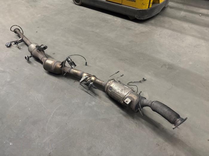 Gebruikte Roetfilter Renault Trafic (1FL/2FL/3FL/4FL) 1.6 dCi 125 Twin Turbo Prijs op aanvraag aangeboden door Verhoef Cars & Parts