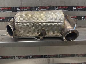 Gebruikte Roetfilter Mercedes S (222.0/222.1) 3.0 S-350d Prijs op aanvraag aangeboden door Verhoef Cars & Parts