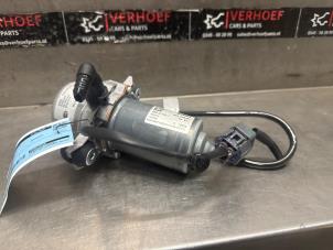 Gebruikte Vacuumpomp Rembekrachtiging Renault Kangoo Express (RFK) E-Tech 44 kWh Prijs op aanvraag aangeboden door Verhoef Cars & Parts