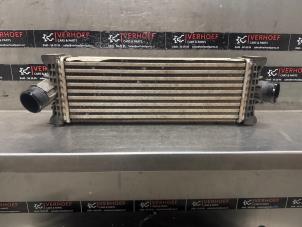Gebruikte Intercooler Ford Transit Custom 2.0 TDCi 16V Eco Blue 105 Prijs € 90,75 Inclusief btw aangeboden door Verhoef Cars & Parts