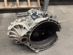 Gebruikte Versnellingsbak Ford Transit Custom 2.0 TDCi 16V Eco Blue 105 Prijs € 1.815,00 Inclusief btw aangeboden door Verhoef Cars & Parts