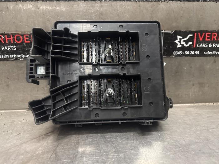 Zekeringkast van een Ford Transit Custom 2.0 TDCi 16V Eco Blue 105 2020