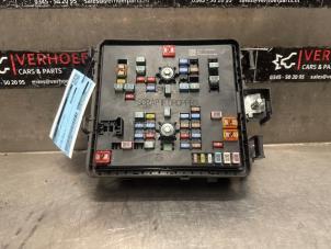 Gebruikte Zekeringkast Ford Transit Custom 2.0 TDCi 16V Eco Blue 105 Prijs € 181,50 Inclusief btw aangeboden door Verhoef Cars & Parts