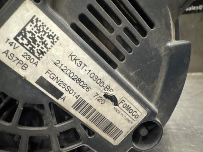 Dynamo van een Ford Transit Custom 2.0 TDCi 16V Eco Blue 105 2020