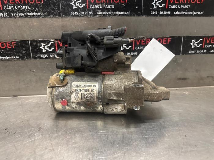 Startmotor van een Ford Transit Custom 2.0 TDCi 16V Eco Blue 105 2020