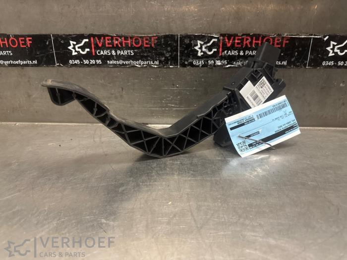 Gebruikte Gaspedaalpositie Sensor Opel Corsa F (UB/UH/UP) 1.2 Turbo 12V 100 Prijs € 75,00 Margeregeling aangeboden door Verhoef Cars & Parts