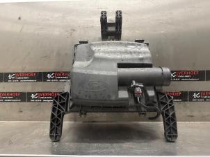Gebruikte Luchtfilterhuis Ford Transit Custom 2.2 TDCi 16V Prijs op aanvraag aangeboden door Verhoef Cars & Parts