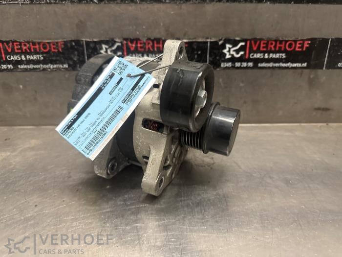 Gebruikte Dynamo Hyundai i10 1.0 T-GDi 12V N-Line Prijs € 125,00 Margeregeling aangeboden door Verhoef Cars & Parts