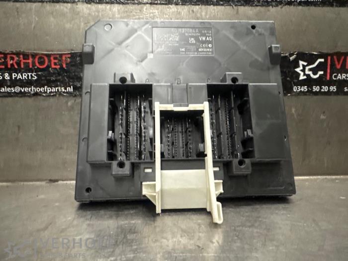 Gebruikte Module Bodycontrol Volkswagen T-Roc I 1.5 TSI 16V Prijs € 175,00 Margeregeling aangeboden door Verhoef Cars & Parts