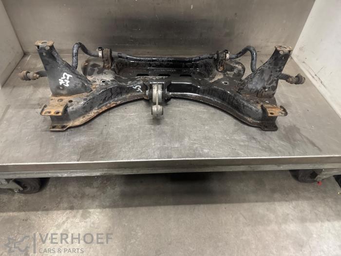Gebruikte Subframe Nissan Qashqai (J11) 1.2 DIG-T 16V Prijs € 200,00 Margeregeling aangeboden door Verhoef Cars & Parts