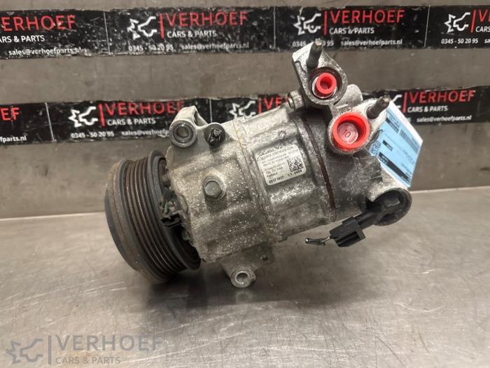 Gebruikte Aircopomp Ford Fiesta 7 1.1 Ti-VCT 12V 70 Prijs € 100,00 Margeregeling aangeboden door Verhoef Cars & Parts