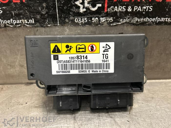 Gebruikte Module Airbag Chevrolet Spark (M300) 1.2 16V Prijs € 50,00 Margeregeling aangeboden door Verhoef Cars & Parts