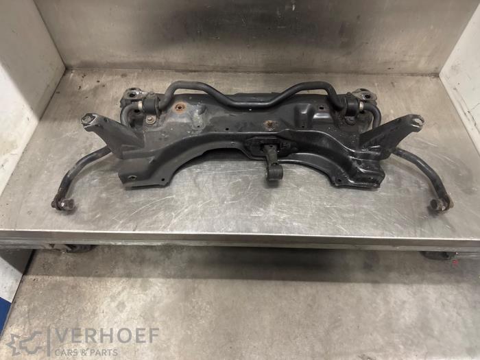 Gebruikte Subframe Toyota Yaris III (P13) 1.33 16V Dual VVT-I Prijs € 150,00 Margeregeling aangeboden door Verhoef Cars & Parts