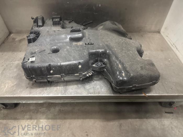 Gebruikte Ureumreservoir MAN TGE 2.0 TDI Prijs € 393,25 Inclusief btw aangeboden door Verhoef Cars & Parts
