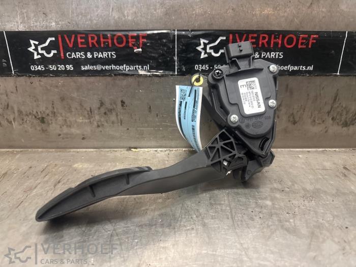 Gebruikte Sensor Gaspedaalpositie Nissan Micra (K14) 1.0 IG-T 100 Prijs € 60,00 Margeregeling aangeboden door Verhoef Cars & Parts