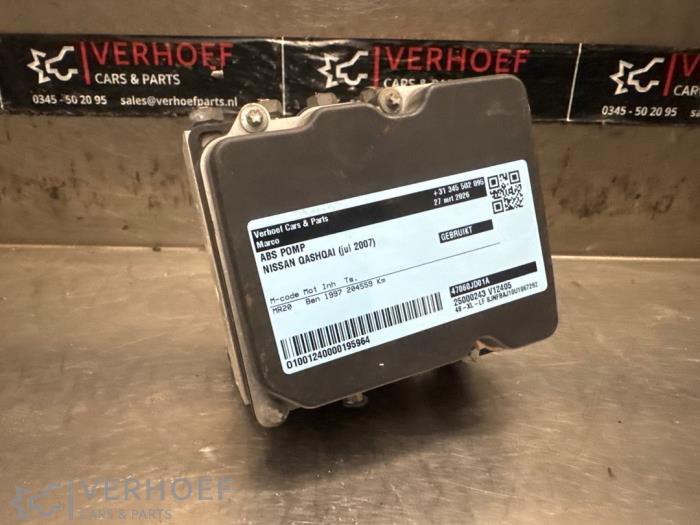 Gebruikte ABS Pomp Nissan Qashqai (J10) 2.0 16V Prijs € 75,00 Margeregeling aangeboden door Verhoef Cars & Parts