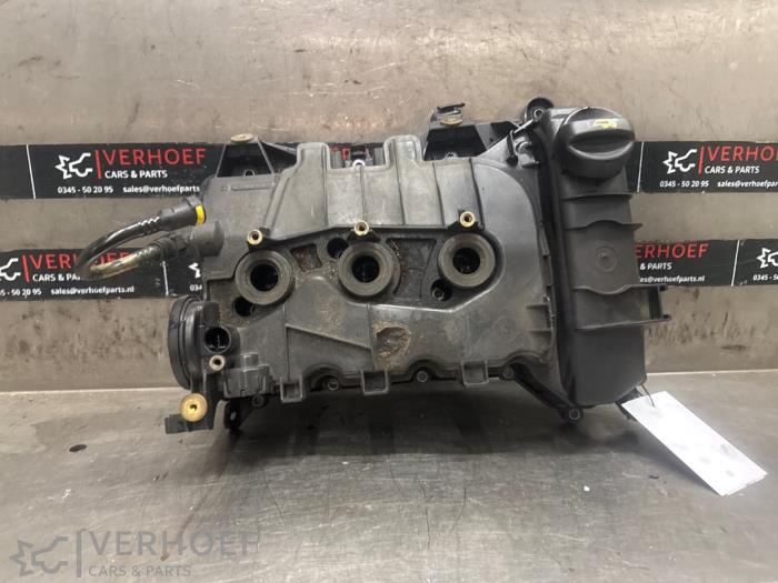 Gebruikte Kleppendeksel Citroen C4 Cactus (0B/0P) 1.2 PureTech 82 12V Prijs € 125,00 Margeregeling aangeboden door Verhoef Cars & Parts
