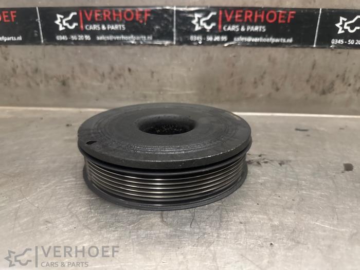 Gebruikte Krukas Poelie Opel Vivaro 1.6 CDTi BiTurbo 125 Prijs op aanvraag aangeboden door Verhoef Cars & Parts