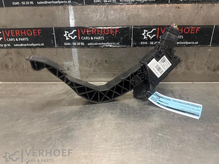 Gebruikte Gaspedaalpositie Sensor Peugeot 208 II (UB/UH/UP) 1.2 Vti 12V PureTech 75 Prijs € 75,00 Margeregeling aangeboden door Verhoef Cars & Parts