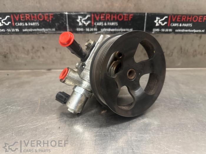 Gebruikte Pomp Servo Toyota Land Cruiser (J15) 2.8 D-4D 16V Prijs € 363,00 Inclusief btw aangeboden door Verhoef Cars & Parts