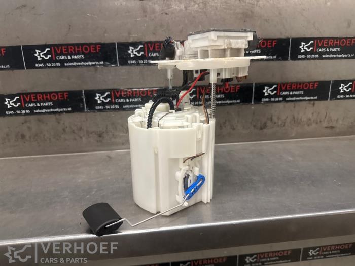 Gebruikte Benzinepomp Kia Proceed (CD) 1.6 T-GDI 16V DCT Prijs op aanvraag aangeboden door Verhoef Cars & Parts