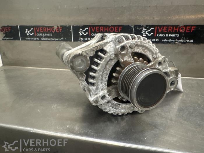 Gebruikte Dynamo Lexus IS (E2) 250 2.5 V6 24V Prijs op aanvraag aangeboden door Verhoef Cars & Parts