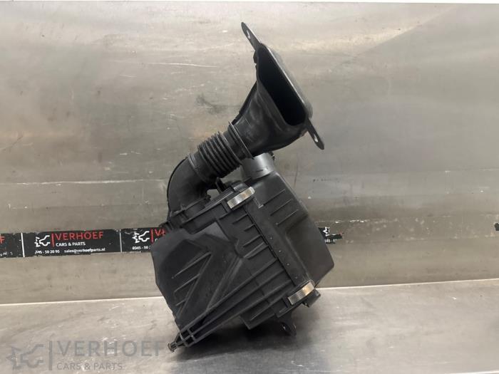 Gebruikte Luchtfilterhuis Nissan Juke (F16) 1.0 DIG-T 117 12V Prijs € 95,00 Margeregeling aangeboden door Verhoef Cars & Parts