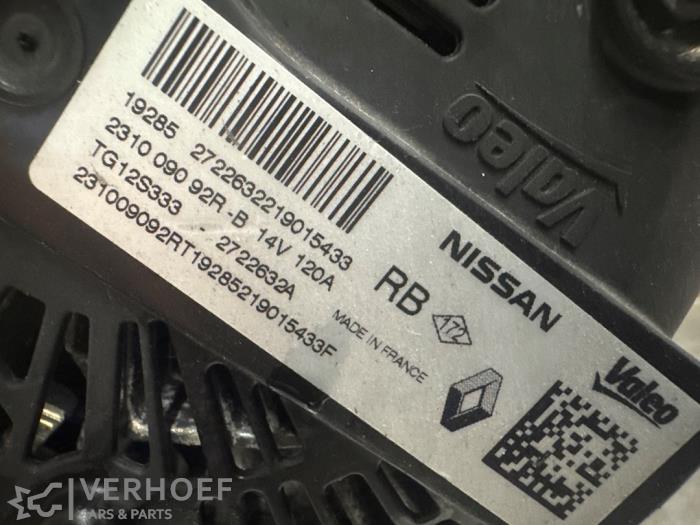 Alternator van een Nissan Juke (F16) 1.0 DIG-T 117 12V 2019