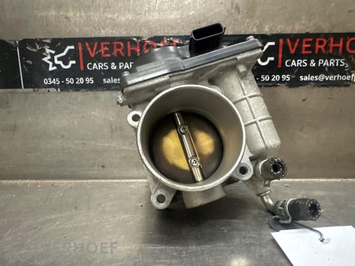 Gebruikte Gasklephuis Nissan Qashqai (J10) 2.0 16V Prijs op aanvraag aangeboden door Verhoef Cars & Parts
