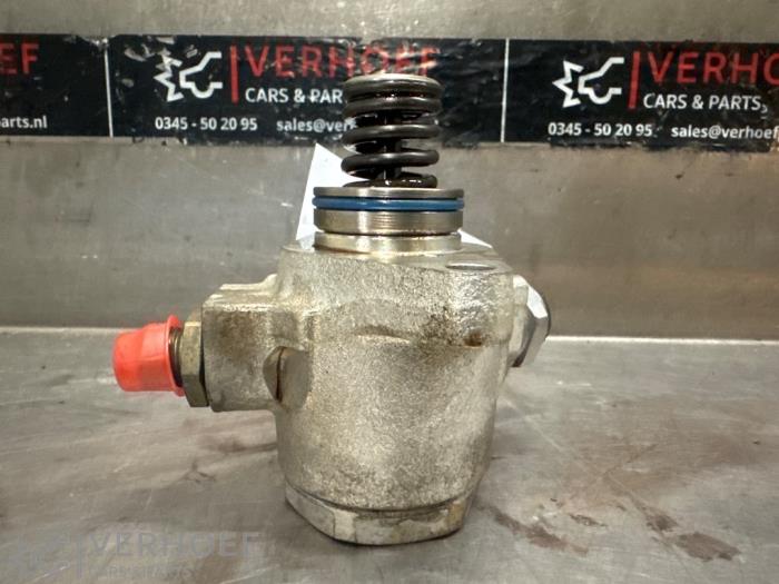Gebruikte Hogedrukpomp Volkswagen Polo V (6R) 1.2 TSI 16V BlueMotion Technology Prijs € 50,00 Margeregeling aangeboden door Verhoef Cars & Parts