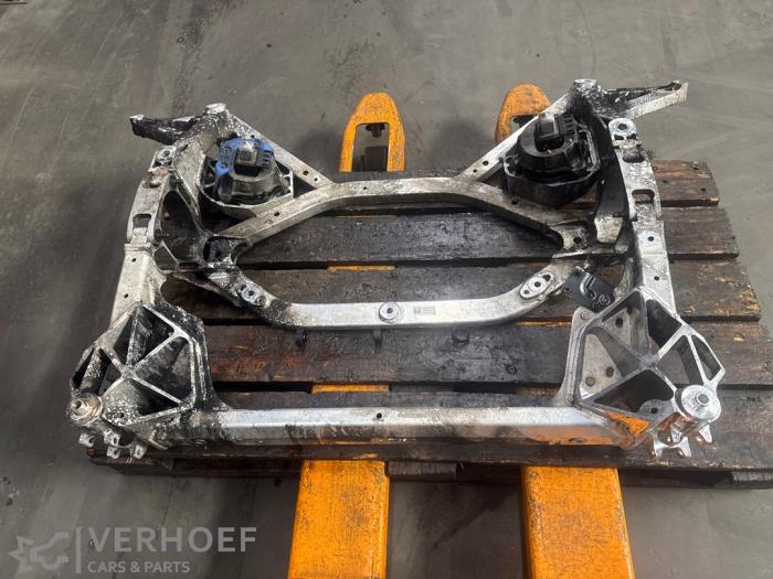 Gebruikte Subframe BMW M3 (G80) 3.0 Competition xDrive Turbo 24V Prijs € 500,00 Margeregeling aangeboden door Verhoef Cars & Parts