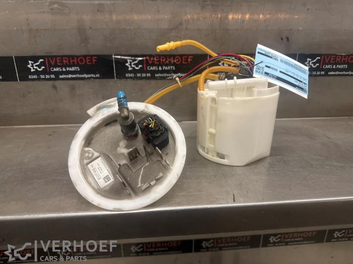 Gebruikte Benzinepomp BMW M3 (G80) 3.0 Competition xDrive Turbo 24V Prijs op aanvraag aangeboden door Verhoef Cars & Parts
